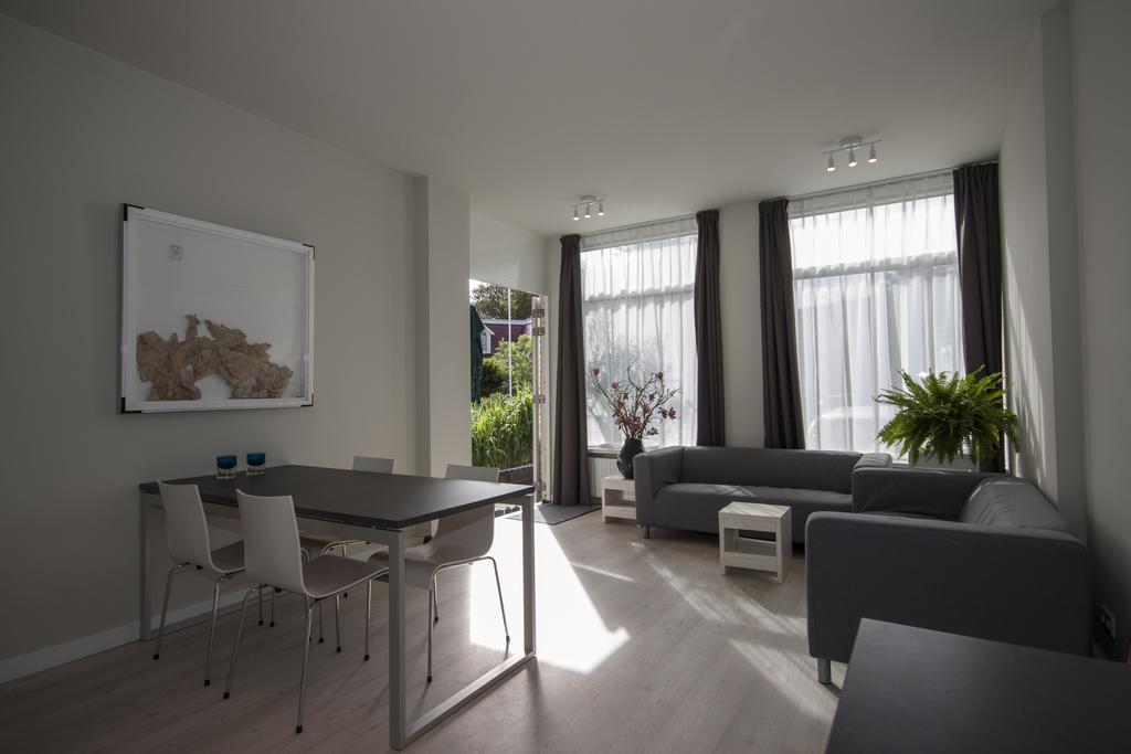 Savina City Centre Apartment Near Beach, Station And Shops 赞德沃特 客房 照片